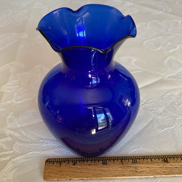 COBALT BLUE GLASS, lot of vase & 2 votive candle holders, sz in pics. $49 - Picture 8 of 13